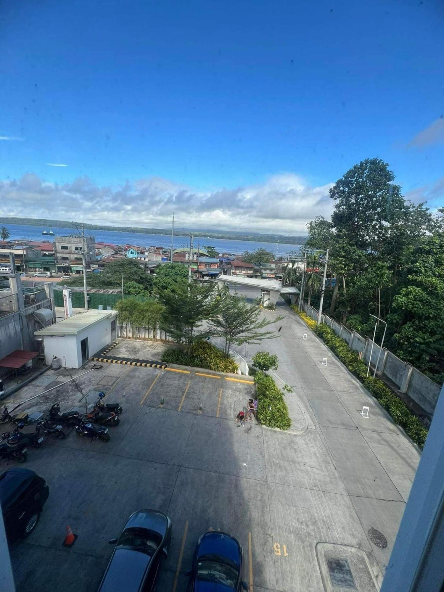Davao Condo 2Br Pool Wifi Netflix Εξωτερικό φωτογραφία